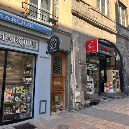 Au Coeur De Proche De La Cathedrale דירה